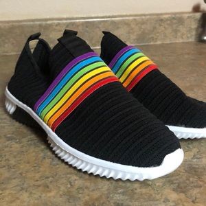 Women’s Shoe with no laces!